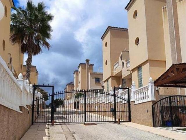 Chalet Venta Orihuela, Las Filipinas Villamartín Canal Norte