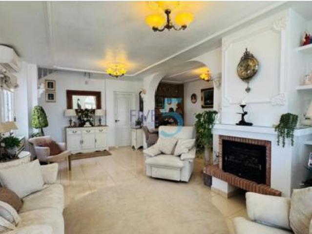 Chalet Venta Orihuela, Las Filipinas Villamartín Canal Norte