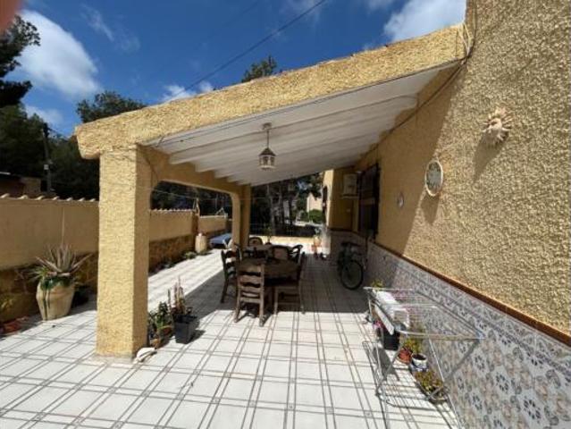 Chalet Venta Orihuela, Las Filipinas Villamartín Canal Norte