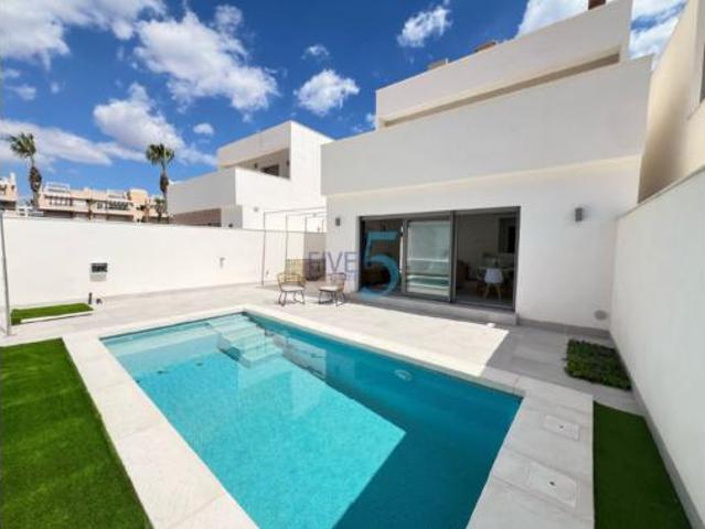 Chalet Venta Orihuela, Las Filipinas Villamartín Canal Norte