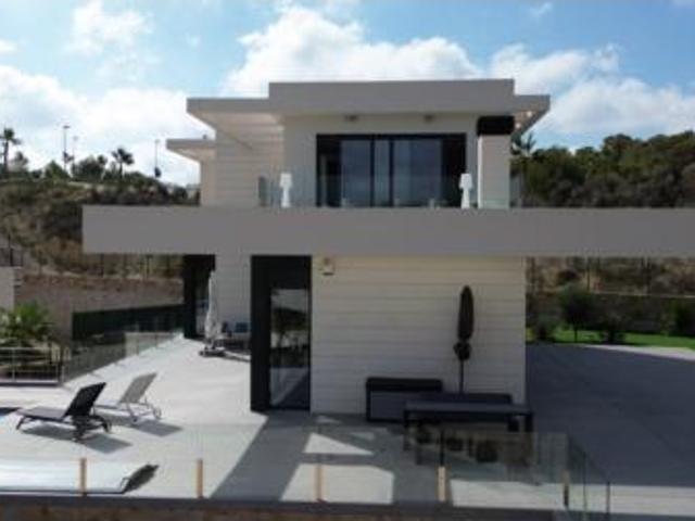 Chalet Venta Orihuela, Las Filipinas Villamartín Canal Norte
