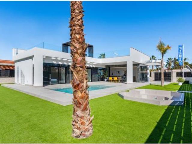 Chalet Venta Orihuela, Núcleo Urbano