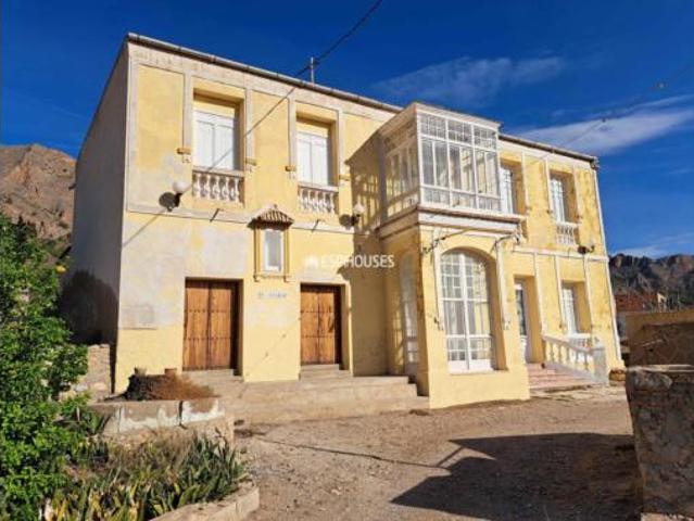 Chalet Venta Orihuela, Núcleo Urbano