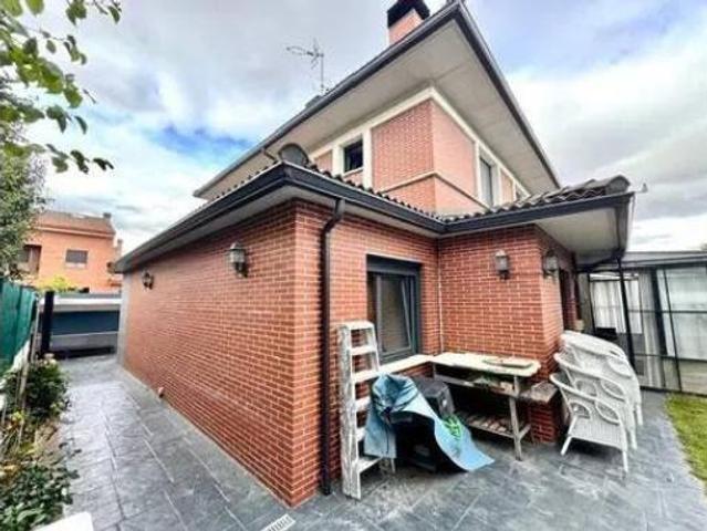 Chalet Venta Orkoien, Orkoien