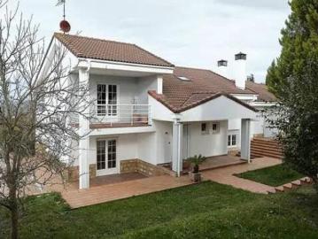Chalet Venta Oviedo, La Manjoya Parroquias Sur