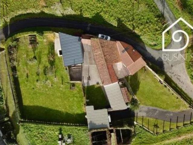 Chalet Venta Oza Cesuras, Barbeito Regueira, A