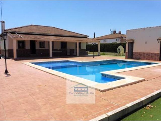 Chalet Venta La Carlota, La Carlota