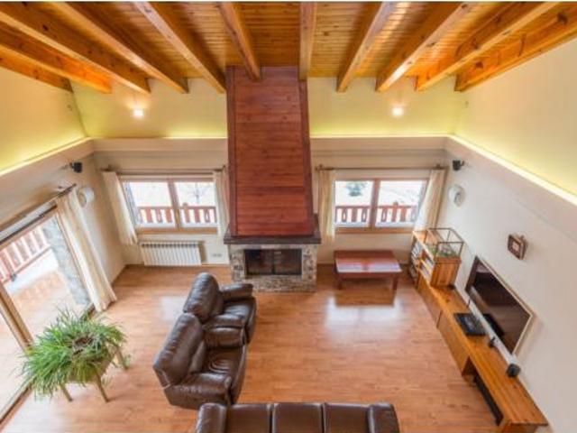 Chalet Venta La Massana, Pal