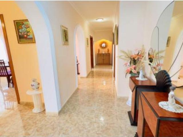 Chalet Venta La Nucia, Coloma