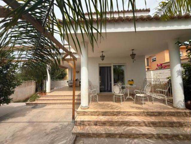 Chalet Venta La Pobla de Vallbona, La Pobla de Vallbona