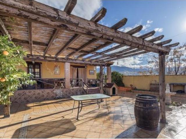 Chalet Venta La Zubia, La Zubia