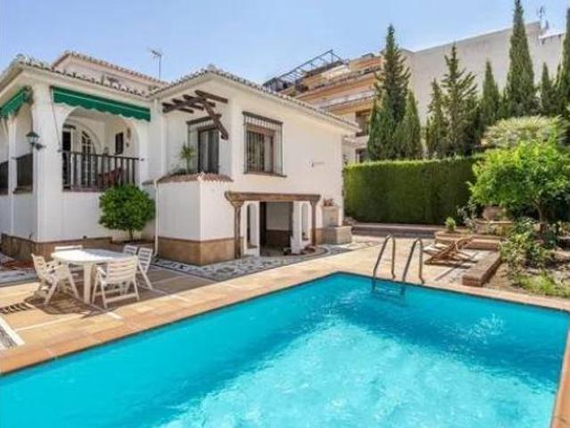 Chalet Venta La Zubia, La Zubia