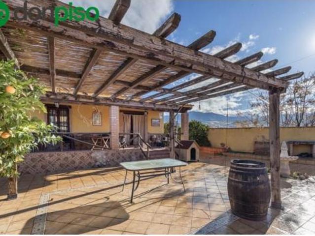 Chalet Venta La Zubia, La Zubia