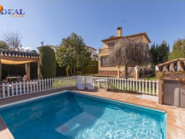 Chalet Venta La Zubia, La Zubia