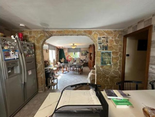Chalet Venta L'Alcora, Araya