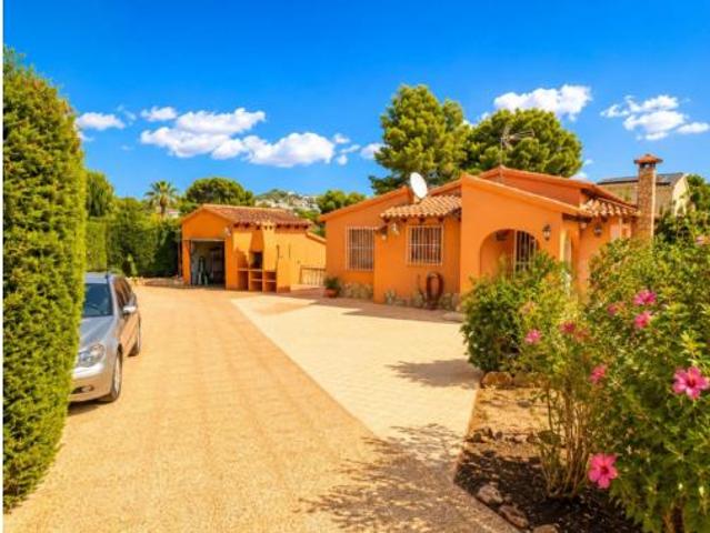 Chalet Venta L'Alfàs del Pi, Urbanizaciones