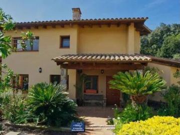 Chalet Venta L'Ametlla del Vallès, El Pinar i El Portus