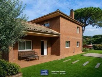 Chalet Venta L'Ametlla del Vallès, El Pinar i El Portus
