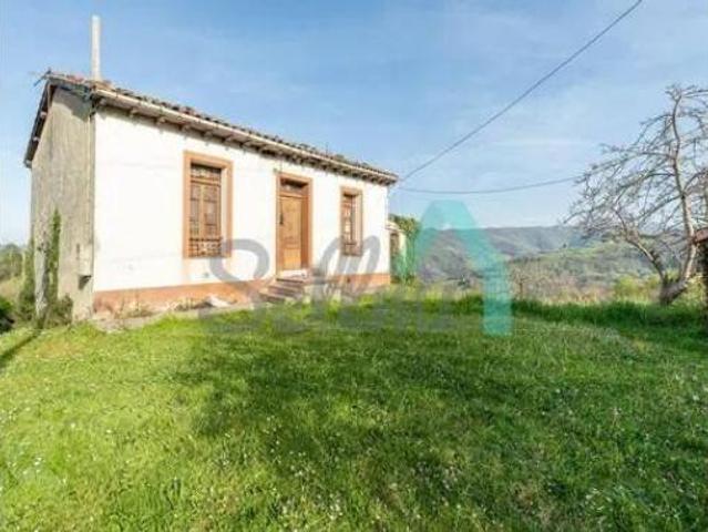 Chalet Venta Langreo, Sama