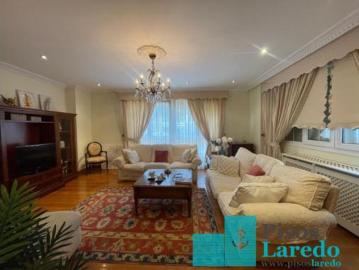 Laredo, Cantabria - Terraza, Ascensor, Gimnasio