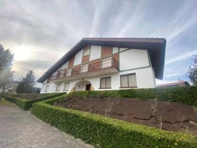 Chalet Venta Larrabetzu, Larrabetzu