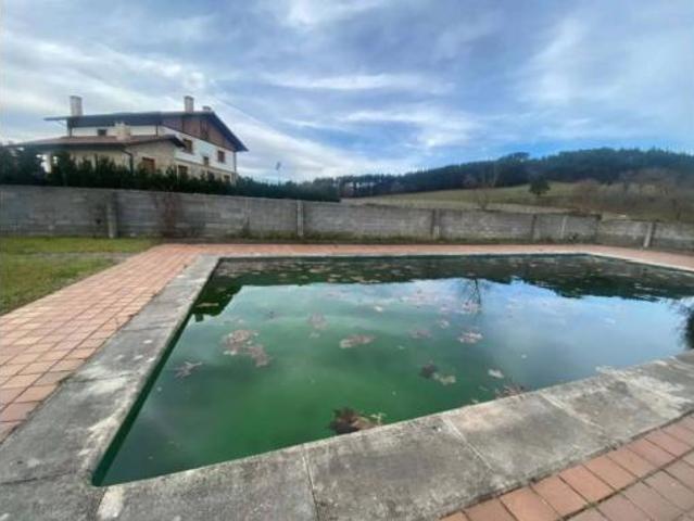 Chalet Venta Larrabetzu, Larrabetzu