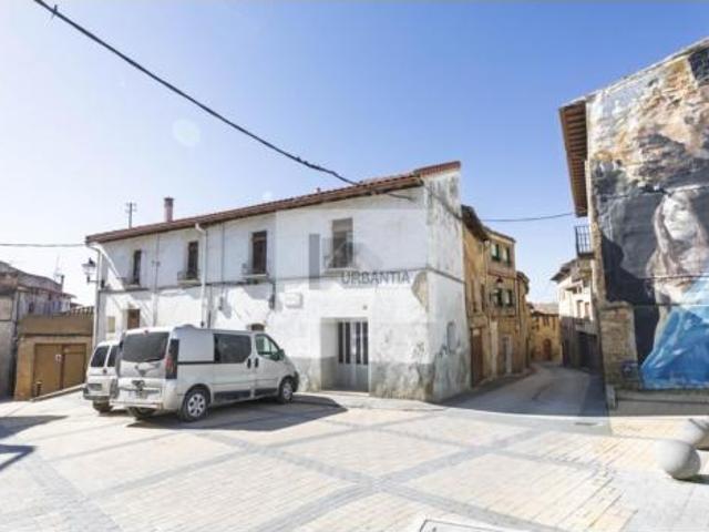 Chalet Venta Larraga, Larraga