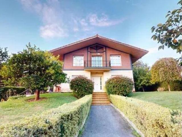 Chalet Venta Lezama, Lezama