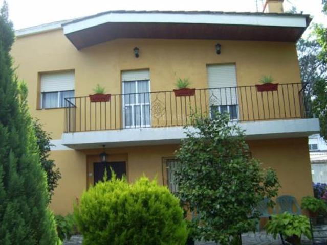 Chalet Venta Leiro, Leiro Capital