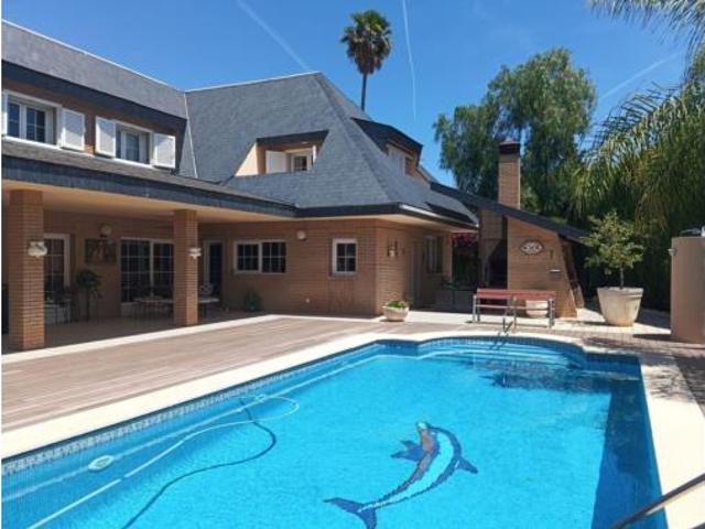 Chalet Venta L'Eliana, Entrepins