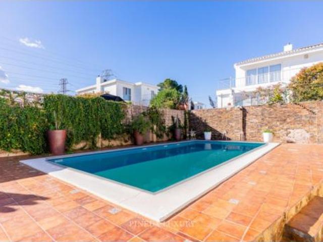 Chalet Venta L'Eliana, Entrepins
