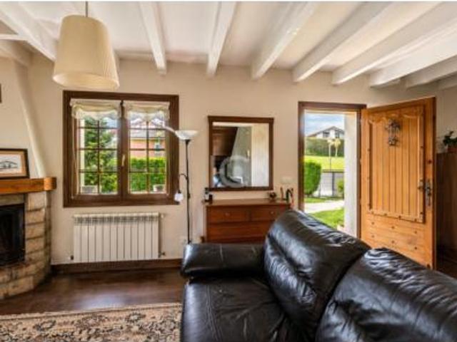 Chalet Venta Lemoiz, Andraka