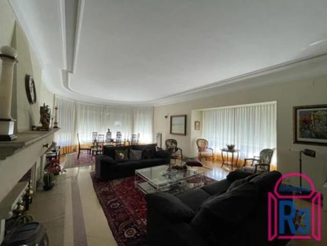 Chalet Venta León Capital, Las Ventas