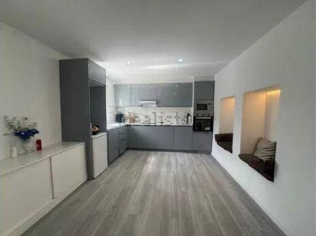 Chalet Venta Lillo, Lillo