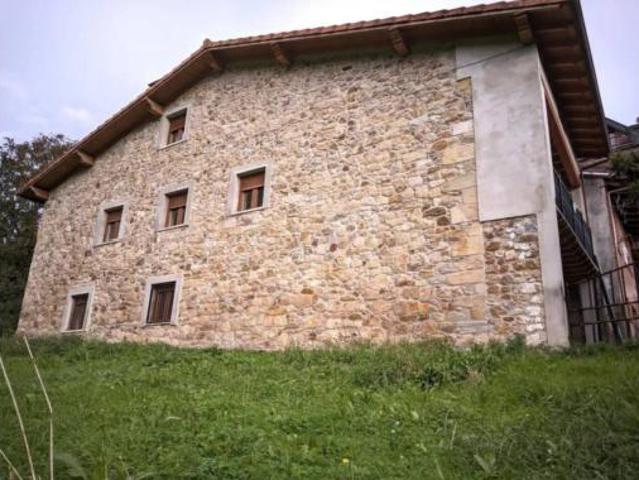 Chalet Venta Limpias, Limpias