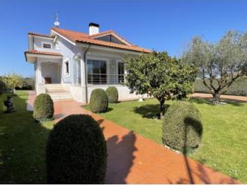 Chalet Venta Llanes, Llanes
