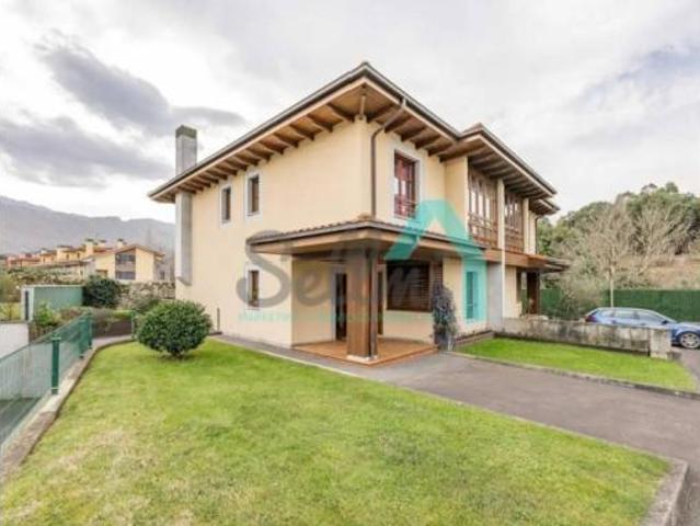 Chalet Venta Llanes, Llanes