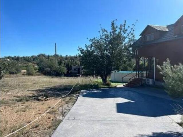 Chalet Venta Llíria, Urbanitzacions La Concòrdia
