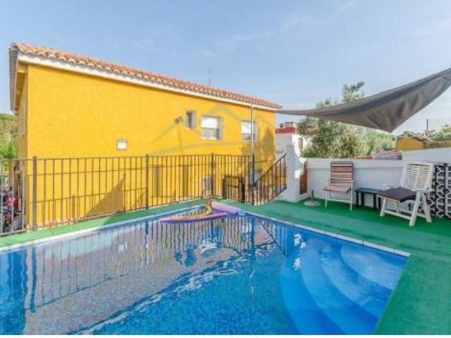 Chalet Venta Llíria, Urbanitzacions La Concòrdia