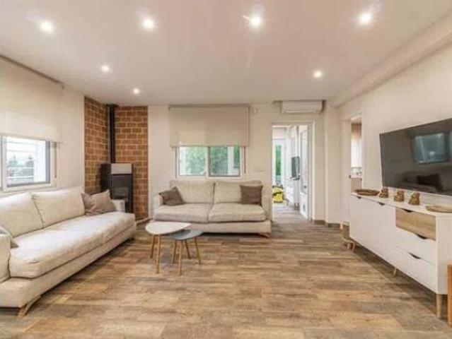 Chalet Venta Llombai, Llombai
