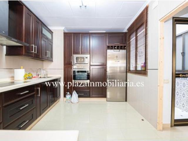 Chalet Venta Lucena, Lucena