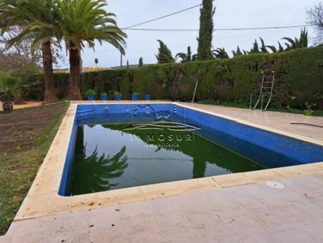 Chalet Venta Lucena, Lucena