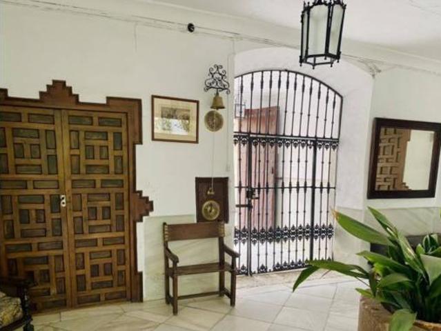 Chalet Venta Lucena, Lucena