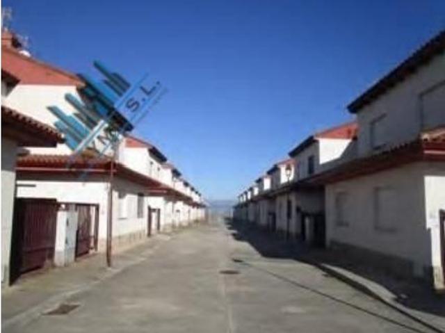 Chalet Venta Lucillos, Lucillos