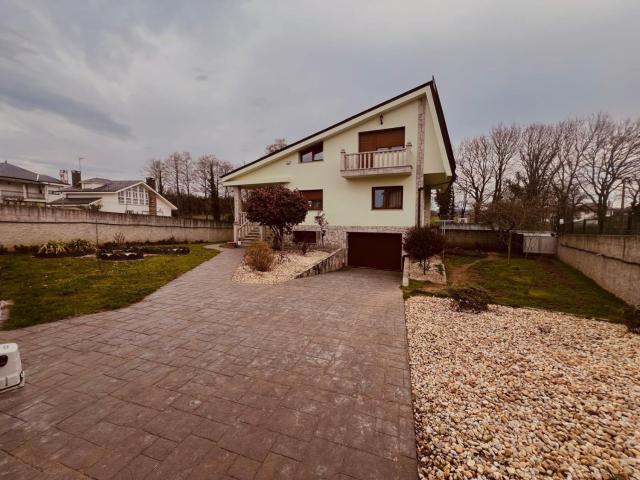 Chalet Venta Lugo