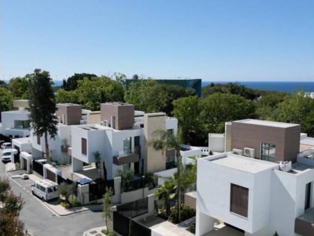 Chalet Venta Luque, Marbella
