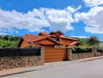 Chalet Venta Molledo, Molledo