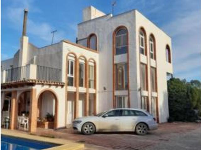 Chalet Venta Monforte del Cid, Baños Nuestra Señora de Orito
