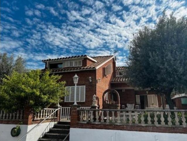 Chalet Venta Montcada i Reixac, Reixac Vallensana