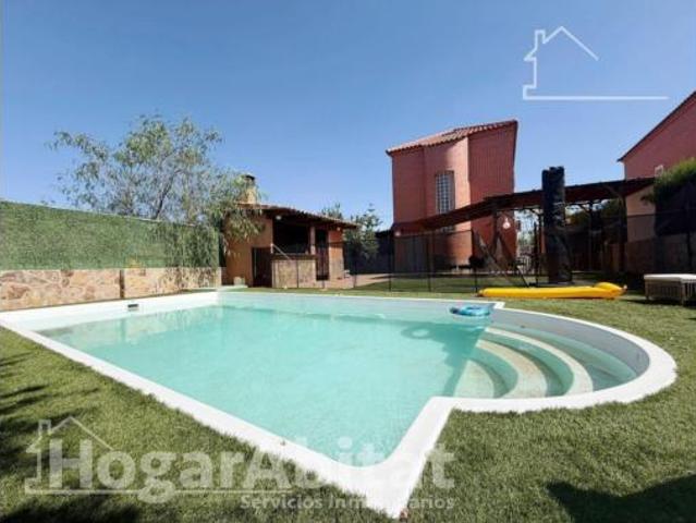 Chalet Venta Montcada Moncada, Masias
